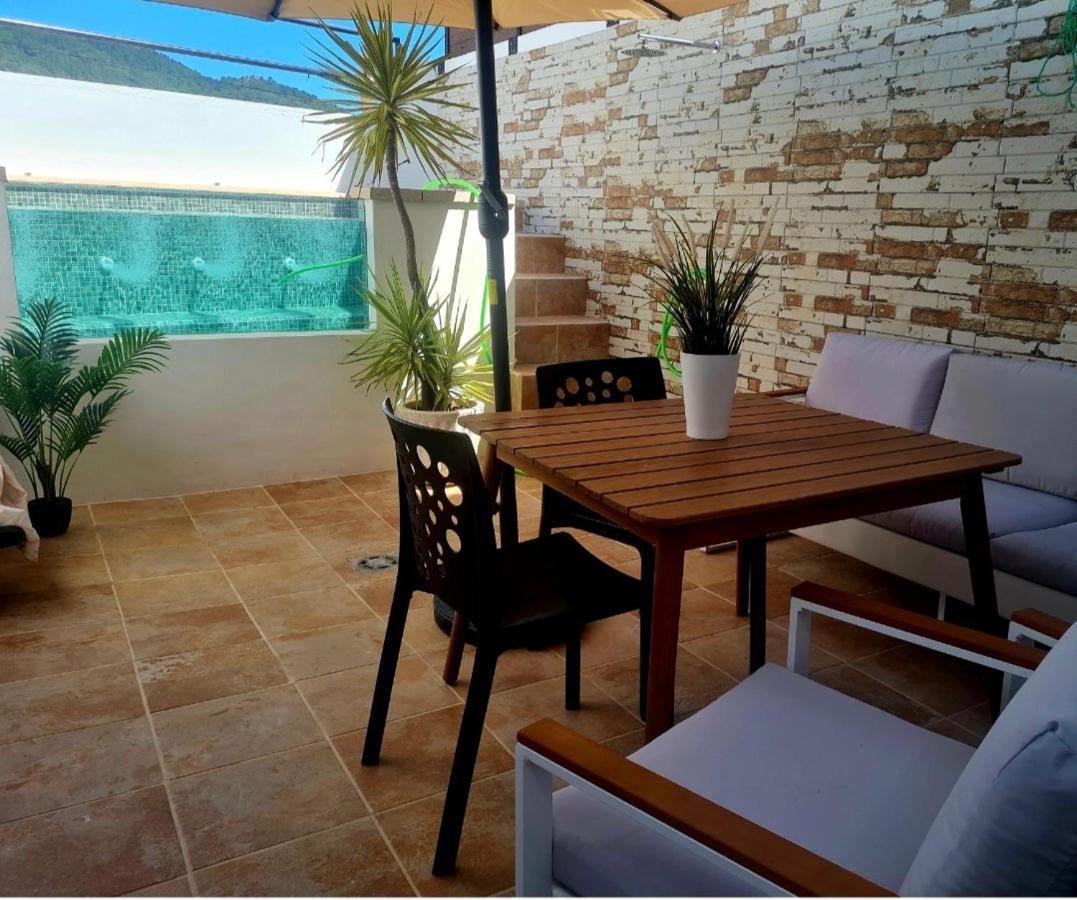 La Casa Junto Al Sendero Del Rio & Piscina # Aire Acondicionado Villa Los Romeros Exterior photo